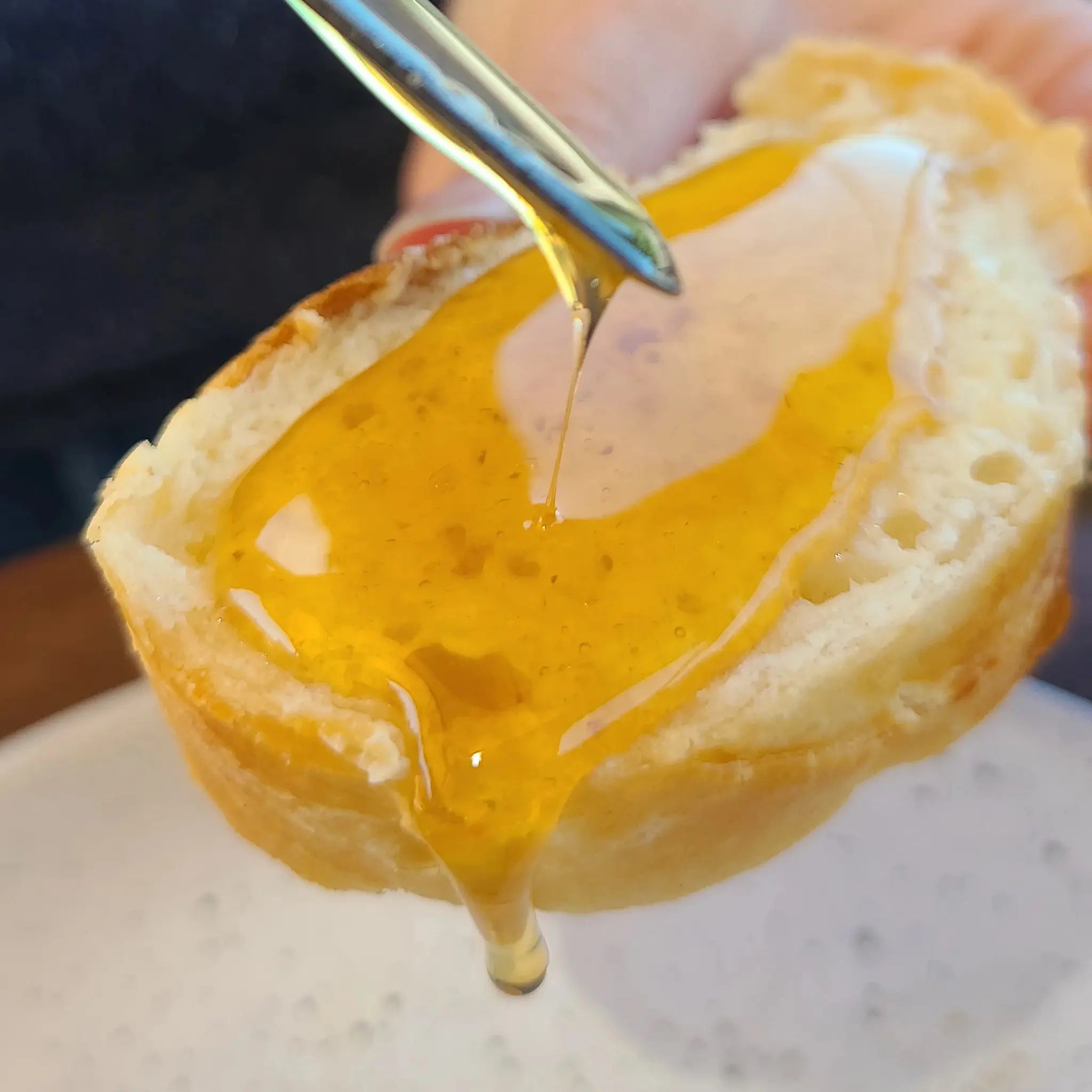 baguette viennoise with honey