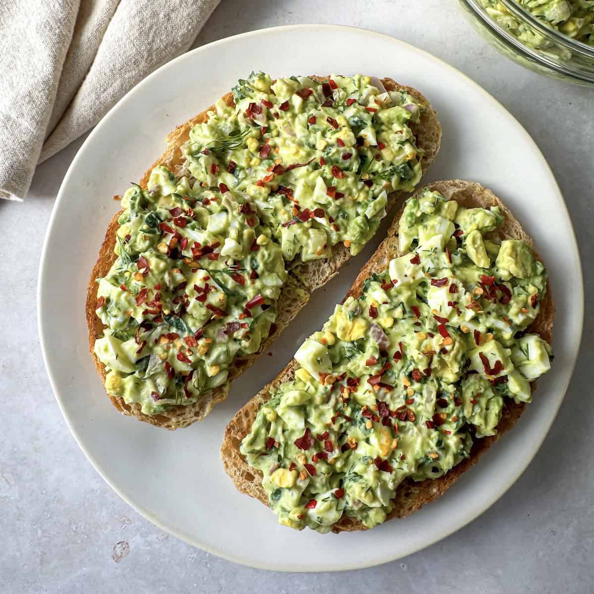 Best Vegan Side Dishes with Sourdough Bread 🍞🌱