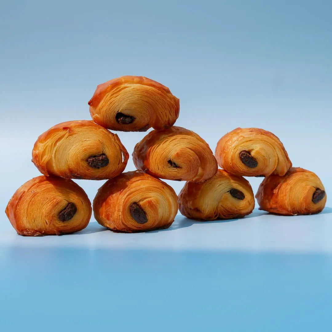 Pack of 8 chocolate croissant bites