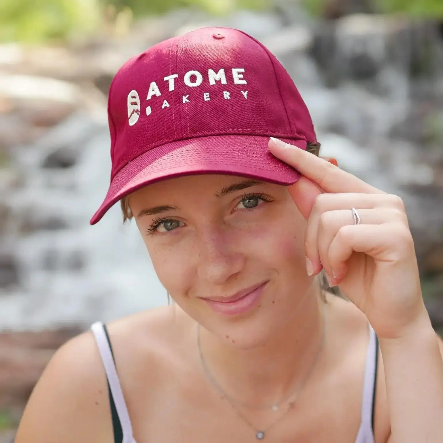 Atome cap