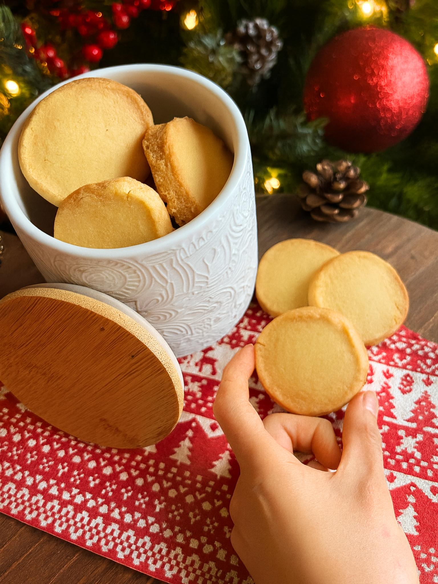 Butter Shortbread Log (Plain) - 16 pieces